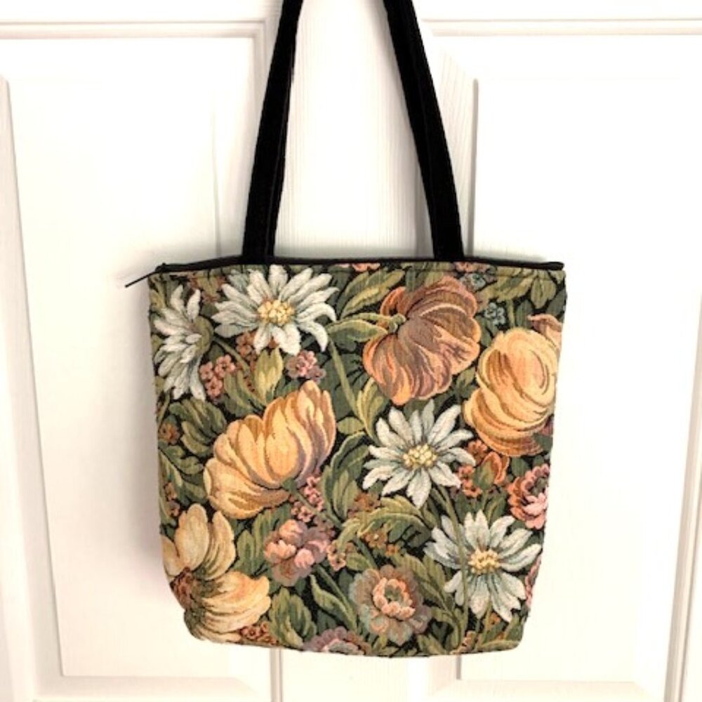 Canvas Becky Bag with Flowers